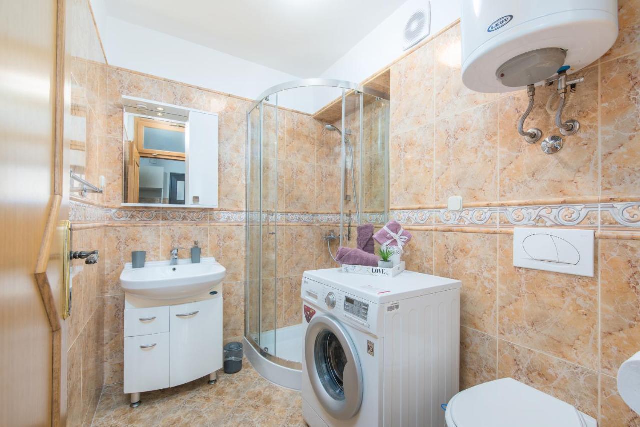 Apartmani Lorena ポレッチ エクステリア 写真
