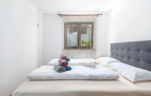 Apartmani Lorena ポレッチ エクステリア 写真