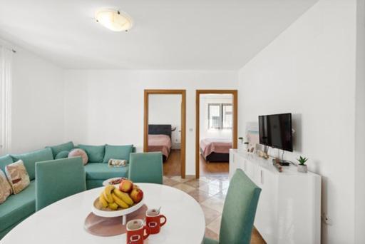 Apartmani Lorena ポレッチ エクステリア 写真